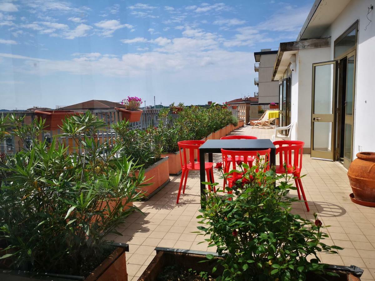 B&B Colombo Pisa Luaran gambar