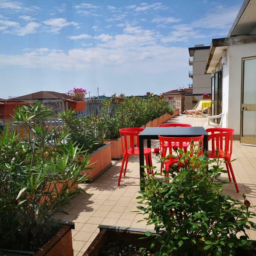 B&B Colombo Pisa Luaran gambar